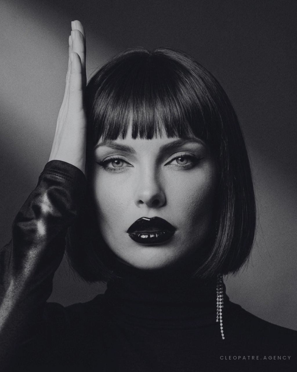 CLEOPATRE, AI muse, black and white beauty portrait
